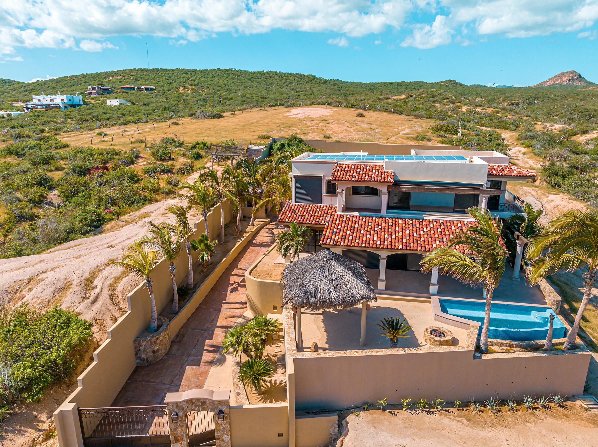 Camino Costero, Nine Palms Surf Villa, East Cape