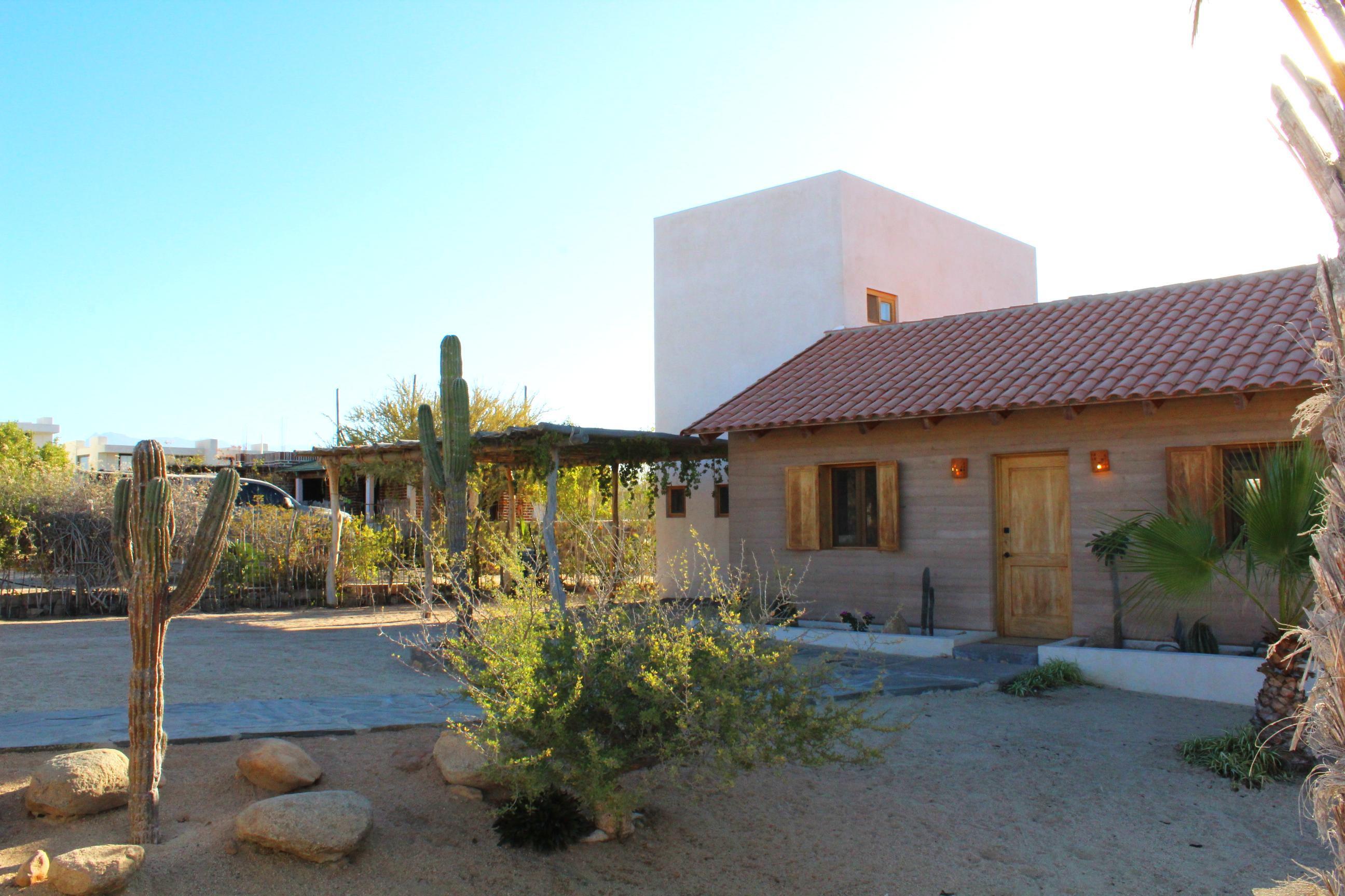 14 Camino del Sol, Casa Baja, Pacific