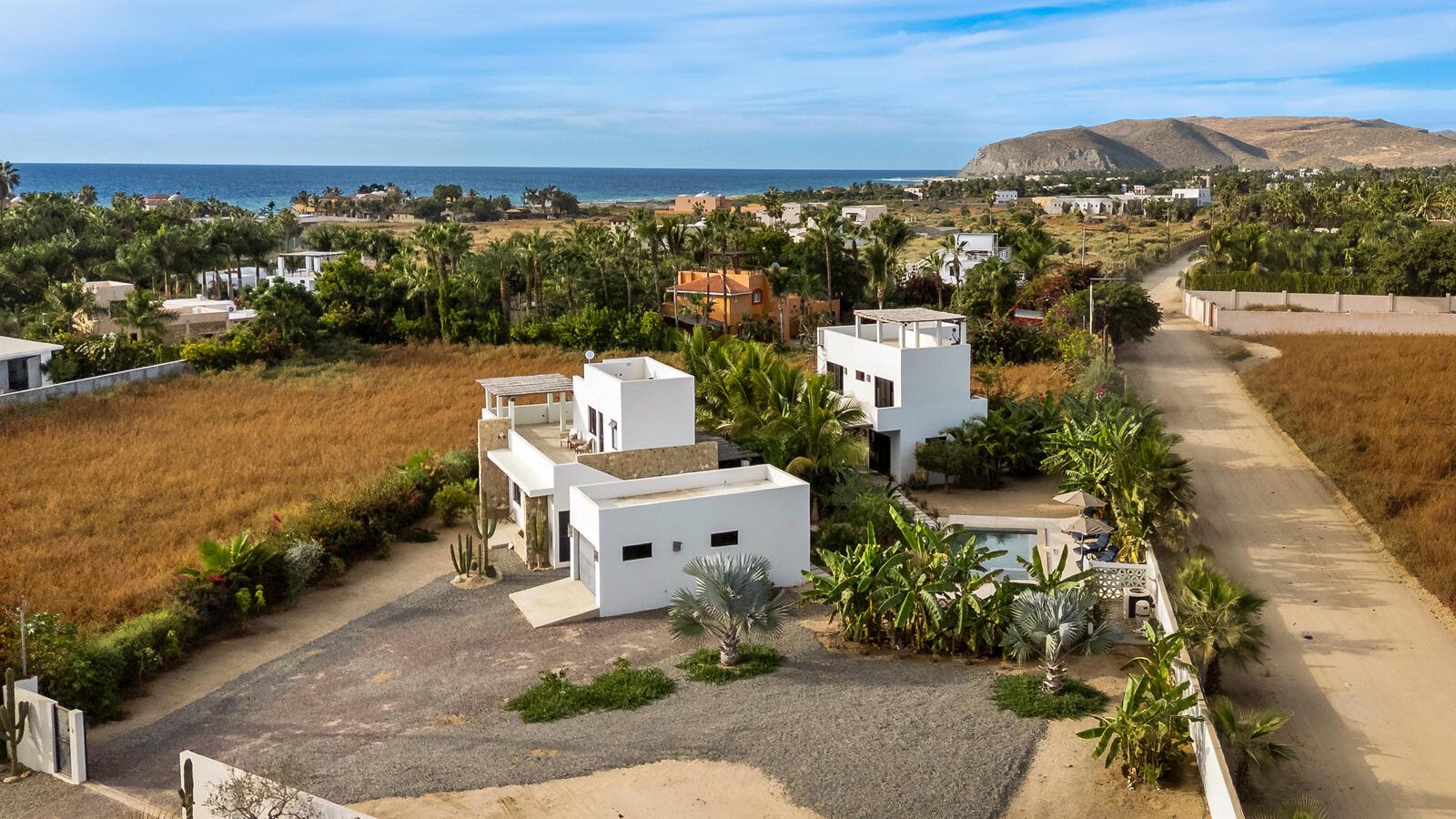 Casa Alegria, Pacific