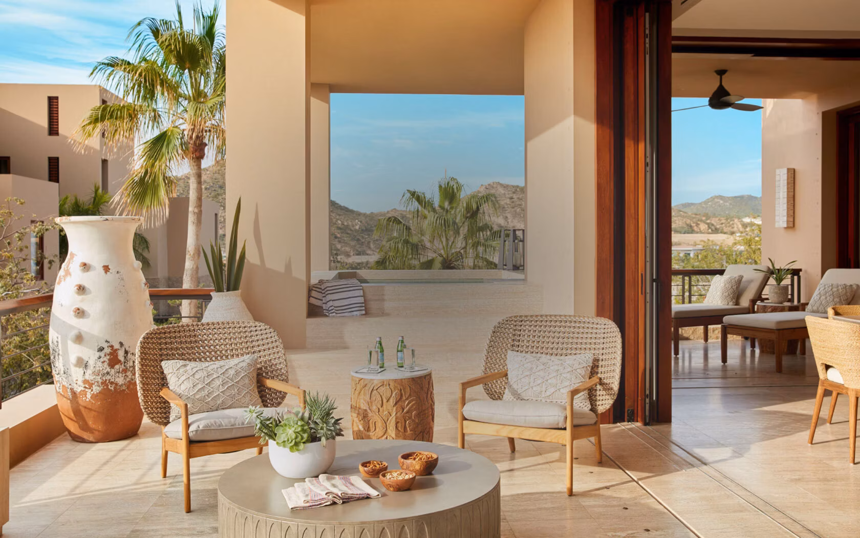 Golfer on a clifftop coastal course with sea views, Twin Dolphins lifestyle, Los Cabos