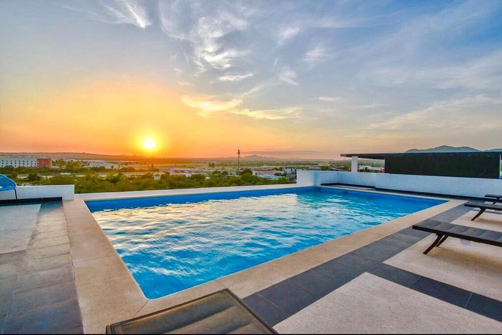 Condo Iglesias Bahia Tezal Ii, Cabo Corridor