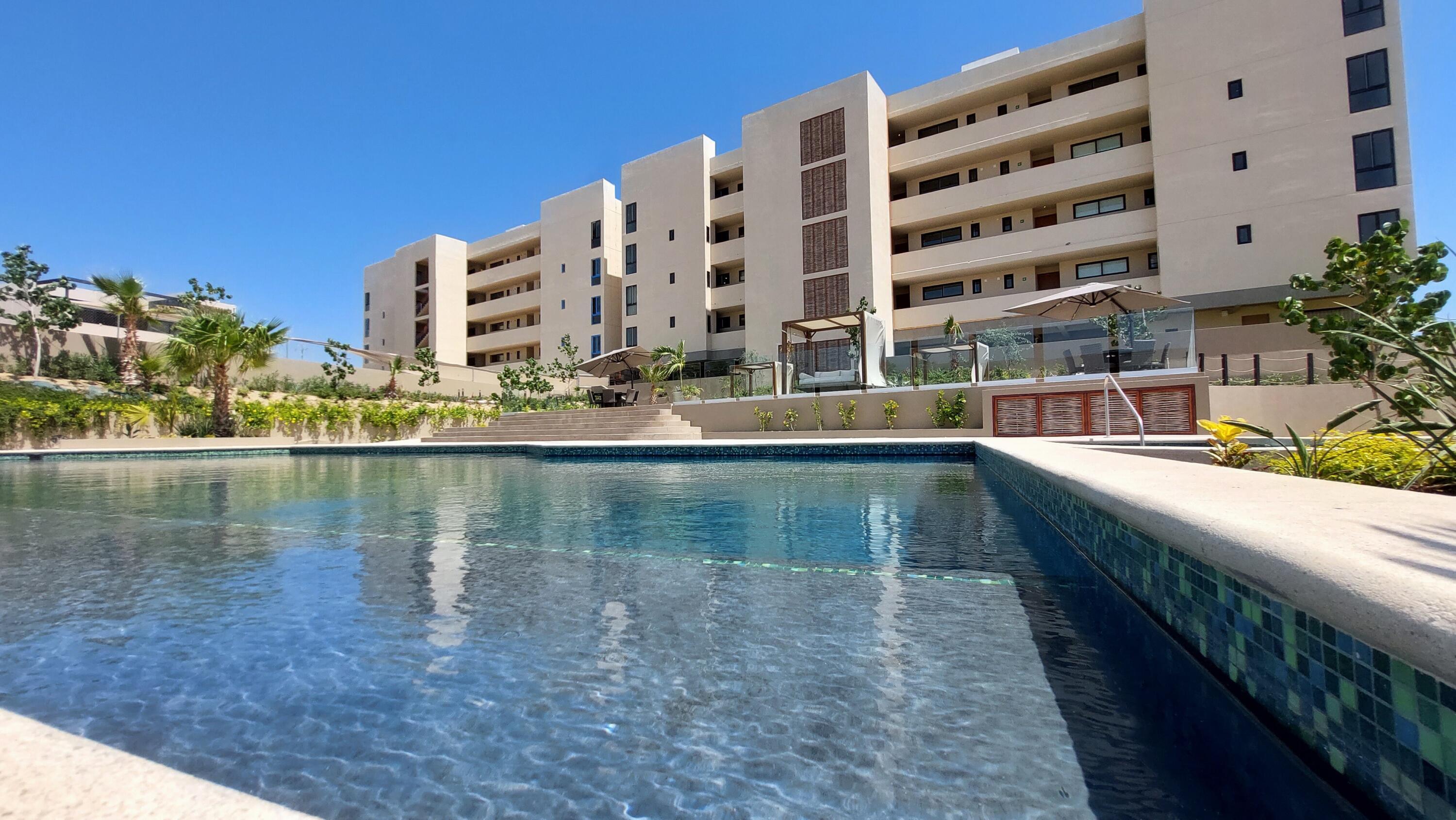 E2-203 Ave. Cotero, El Tezal, Cuatrovientos, Cabo Corridor