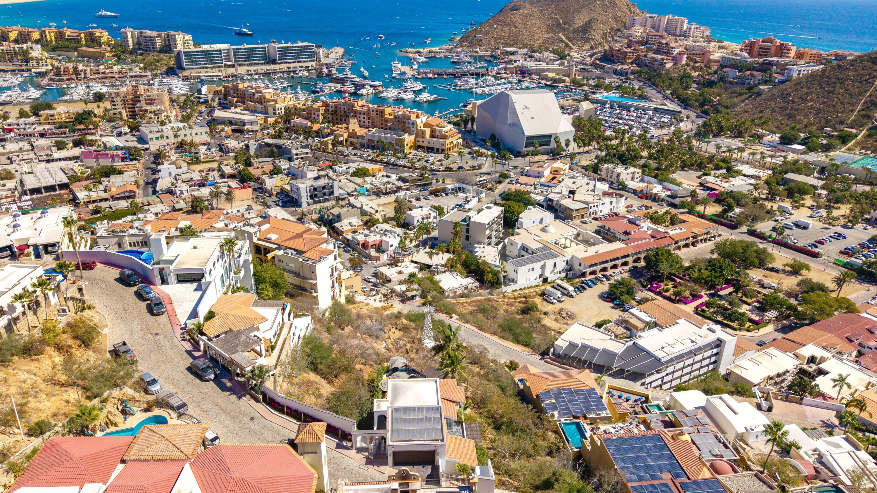 Camino Grande, Casa Sunshine, Cabo San Lucas