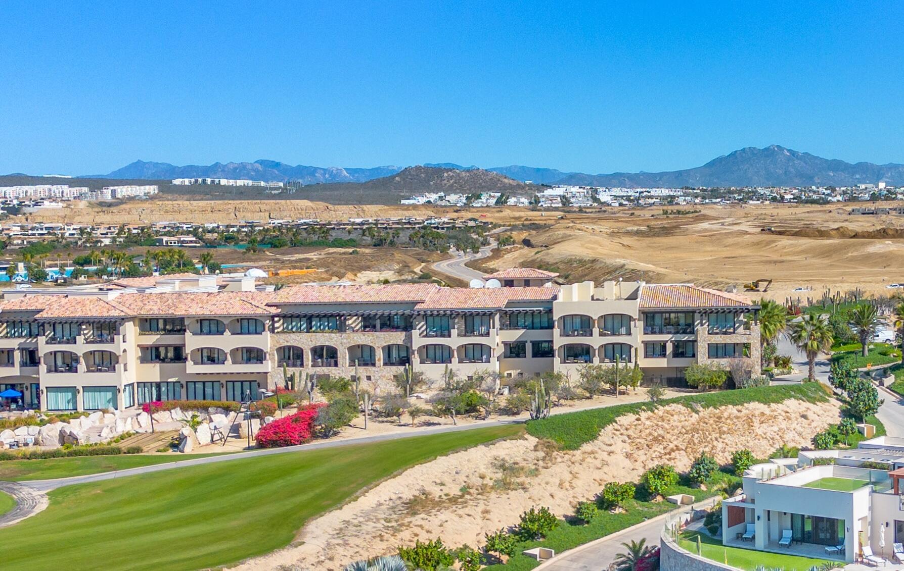 Dunes Penthouse, Pacific