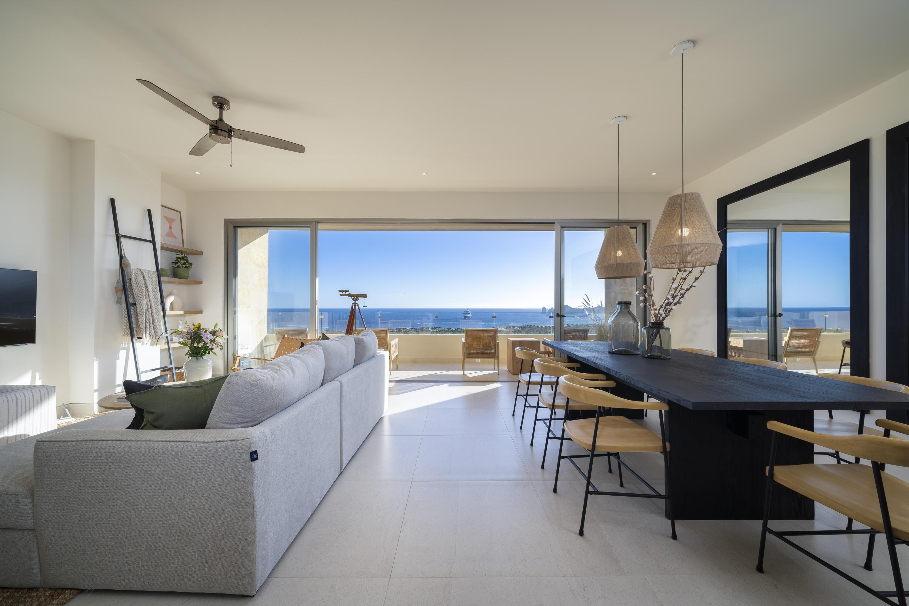 Vista Vela 2 Ph, Cabo Corridor