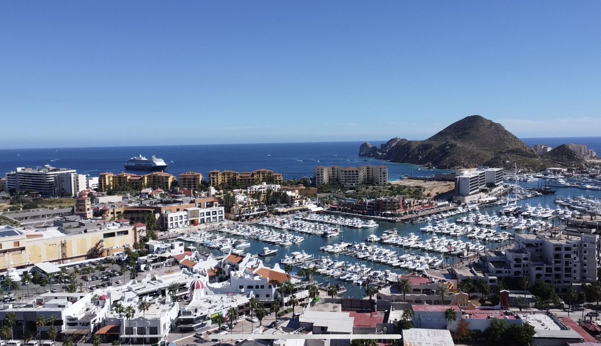 Niños Heroes, Roca Vista, Cabo San Lucas