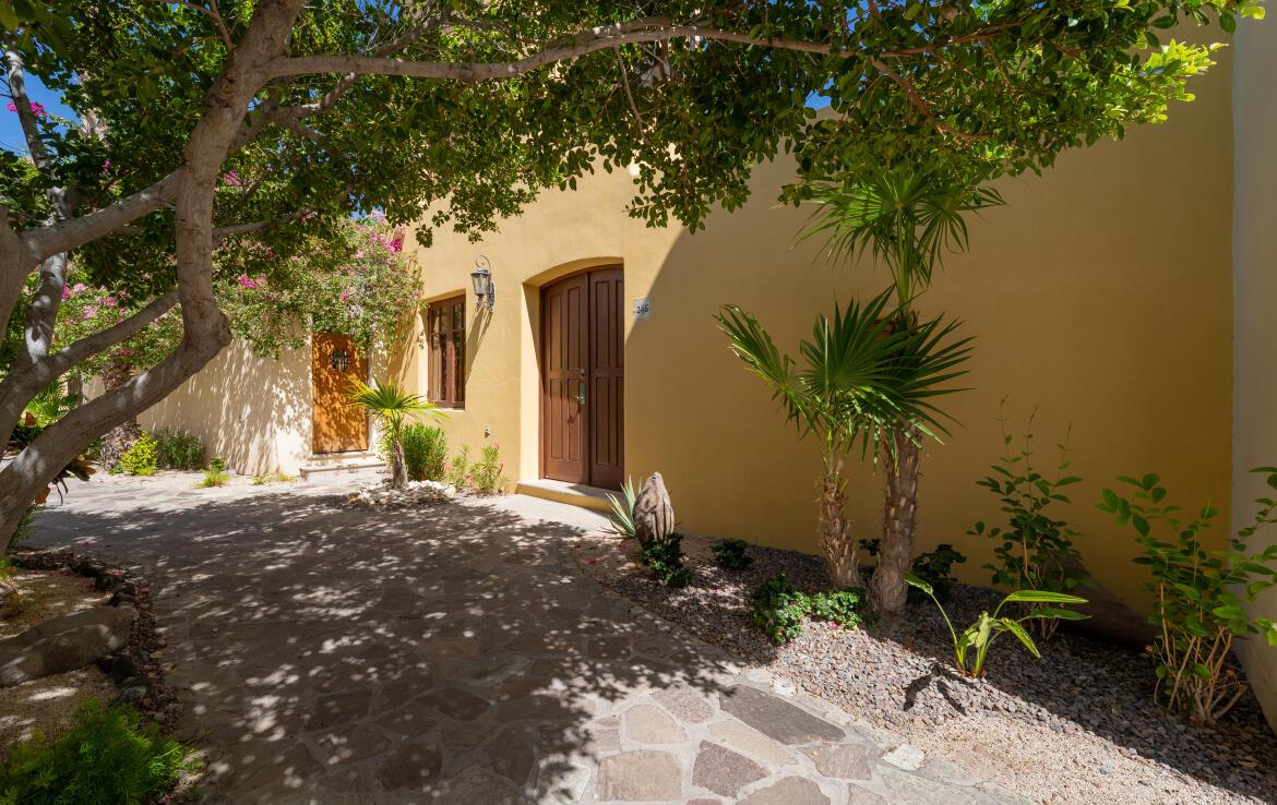 246 Santuario, Fn246, Loreto