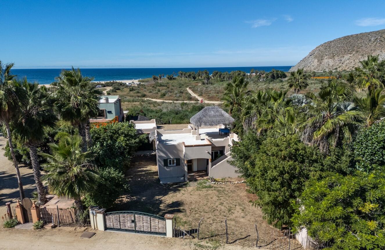 Walk To Beach, San Pedrito Surf Pad, Pacific
