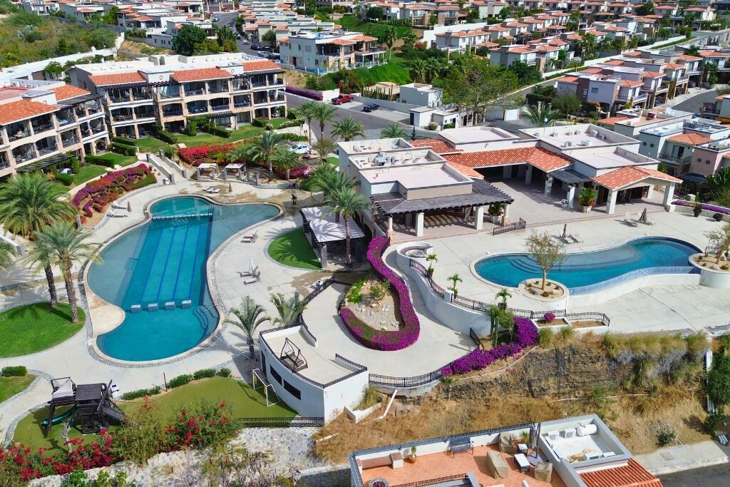 Casa 6, Casa Natalia, Cabo Corridor