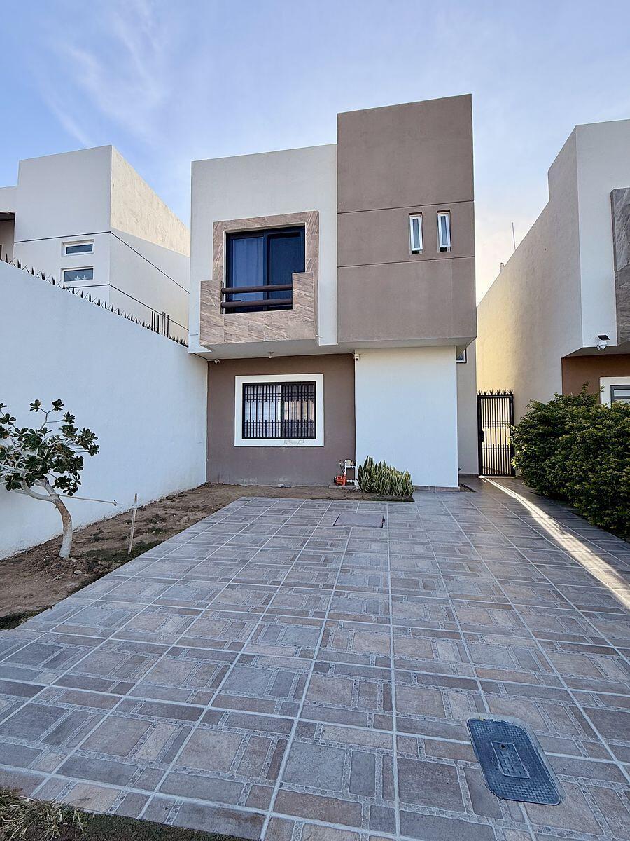 582 Circuito Isla De Guadalupe, Casa Peninsula, La Paz