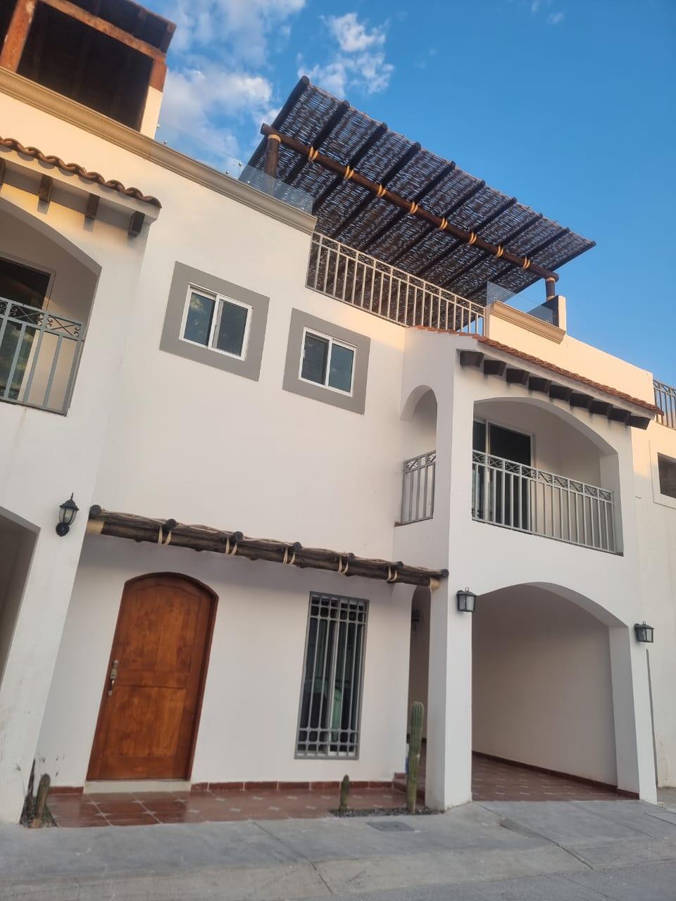 Brecha California, House Playas, La Paz