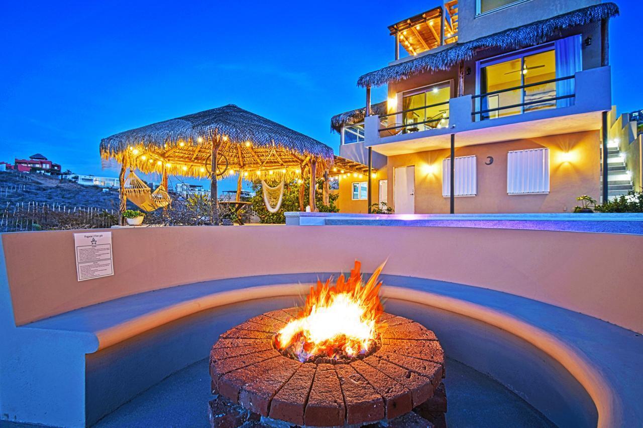 Casa Pelicano, Pacific