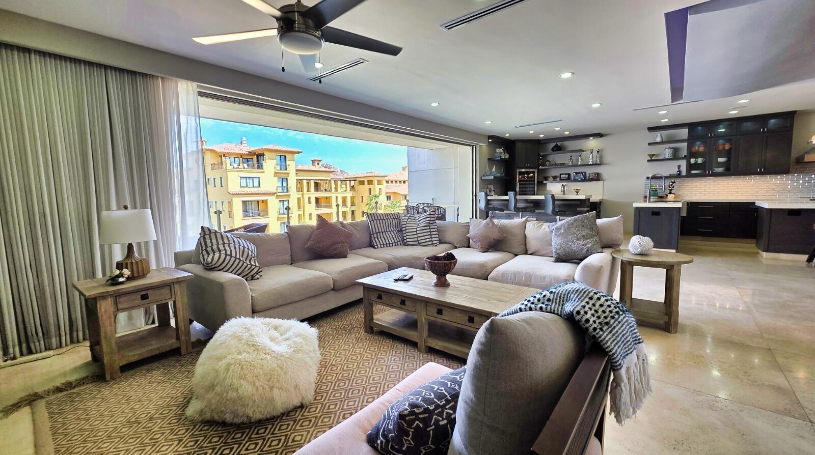 15 Paseo De La Marina, One Medano 15e, Cabo San Lucas
