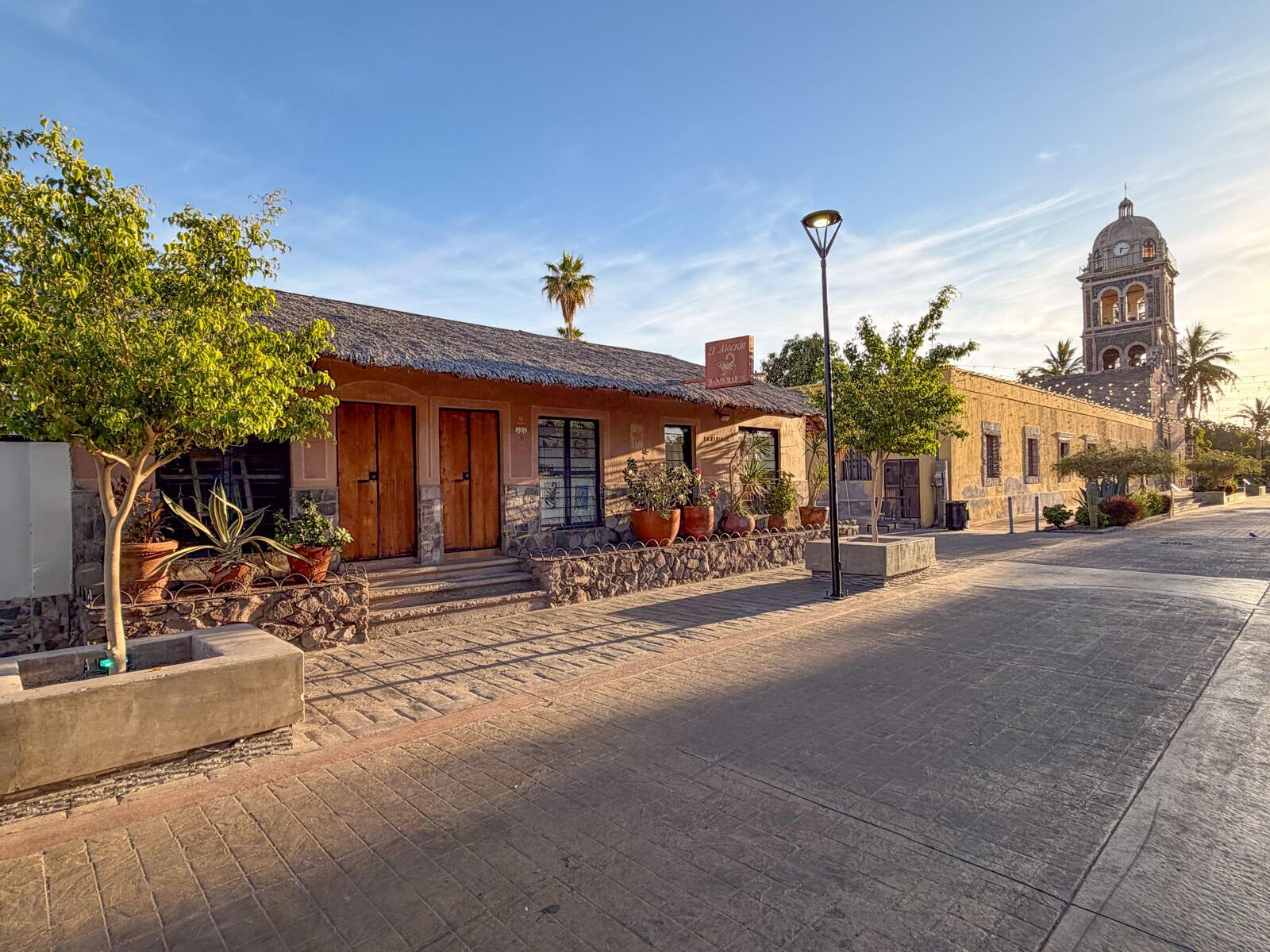 Salvatierra, El Alacron, Loreto