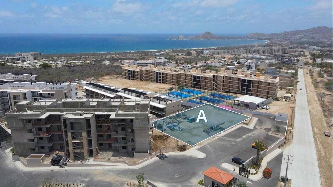 Salomon De La Cruz, Penthouse A402, Cabo Corridor