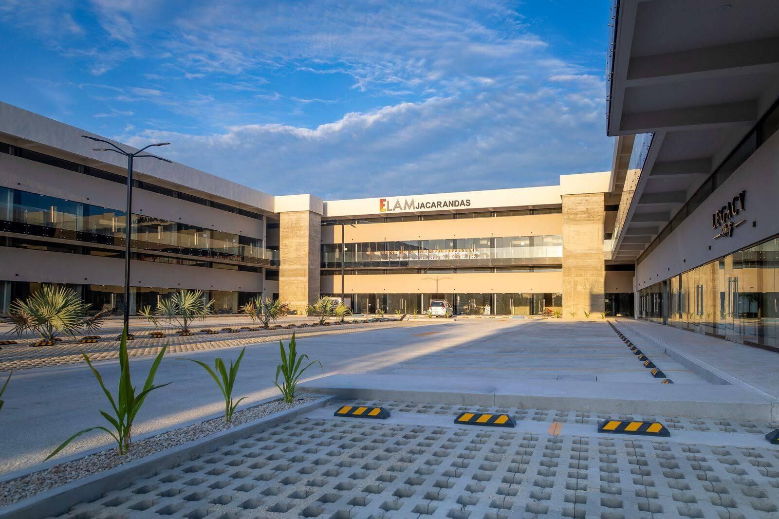 Plaza Elam, Cabo San Lucas