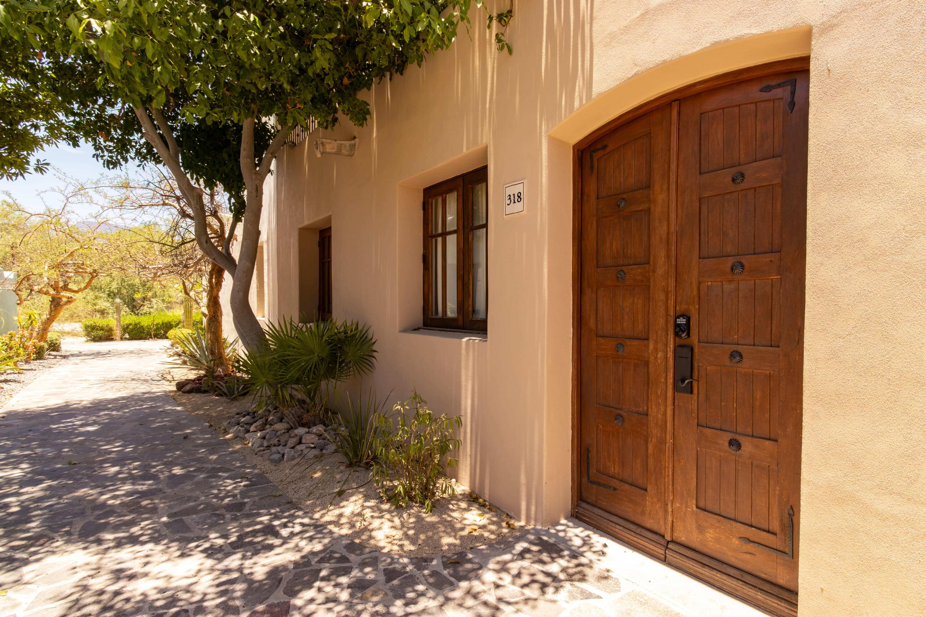 Founders 318, Loreto