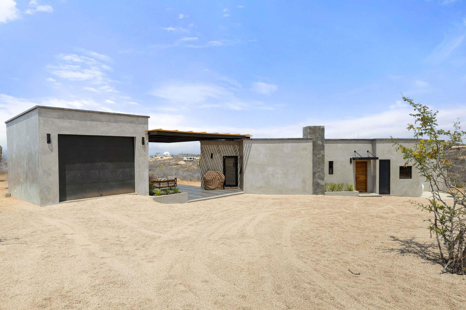 Casa Nido, Pacific